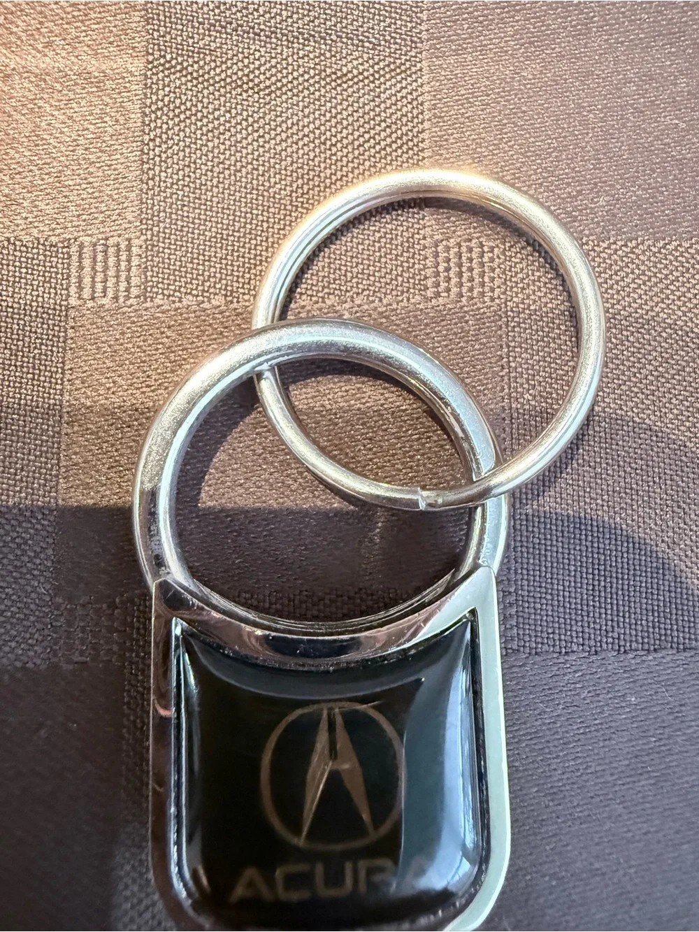 Vintage Acura Pull-and-Twist Valet Keychain Keyring - Black/Gold Chrome 37g